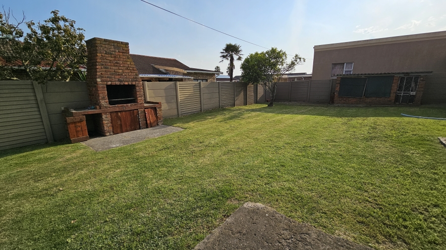 2 Bedroom Property for Sale in Rowallan Park Eastern Cape